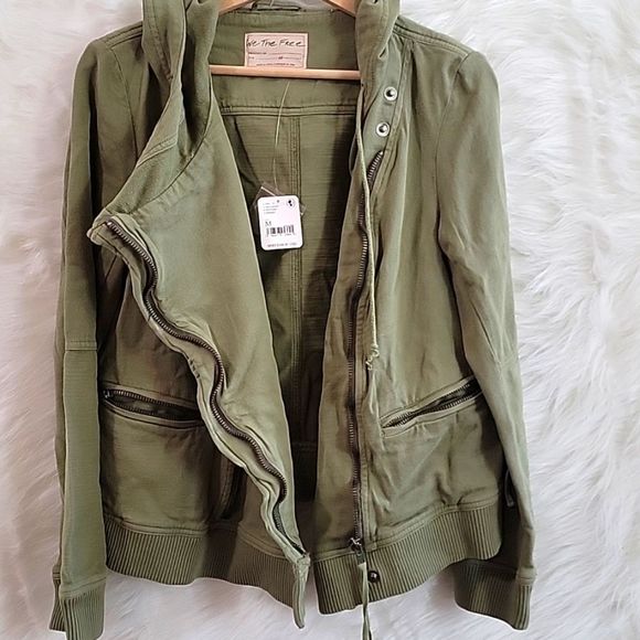 NWT WE THE FREE CARMEN KNITTED MOTO JACKET OLIVE SPARROW - Picture 3 of 9